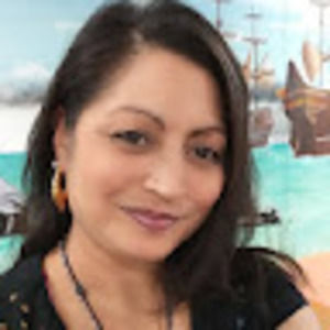 Meet your Posher, Cristina